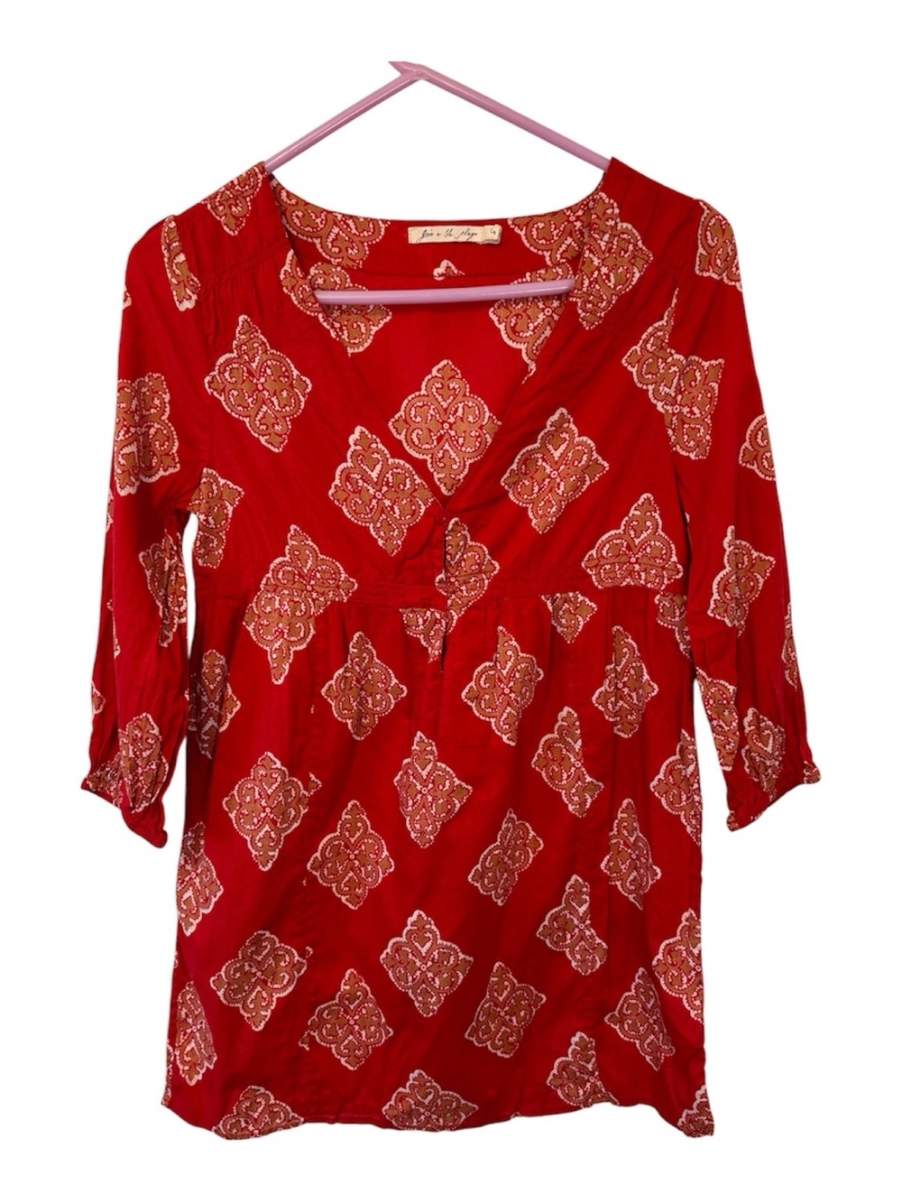Joie a La Plage Red Medallion Print VNeck Tunic Blouse Size Small 3/4 Sleeve - Picture 2 of 14